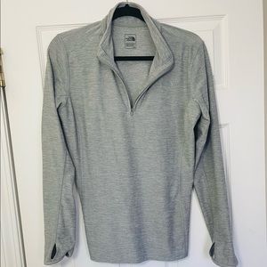 North Face 1/4 zip Pullover